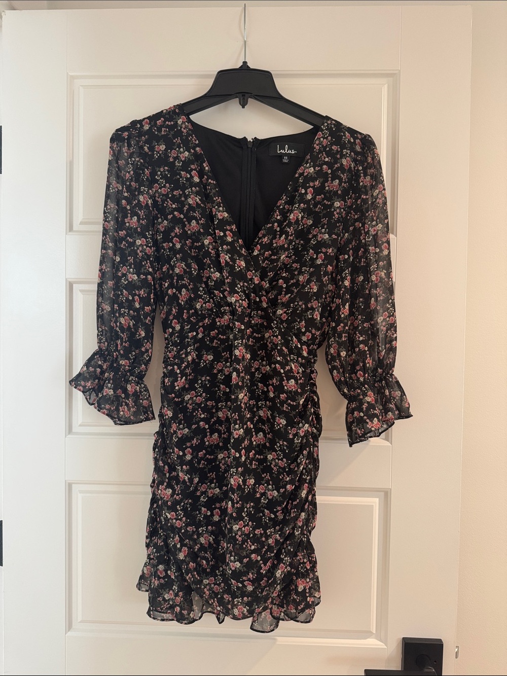 Lulu's Black Floral Ruched Mini Dress - XS